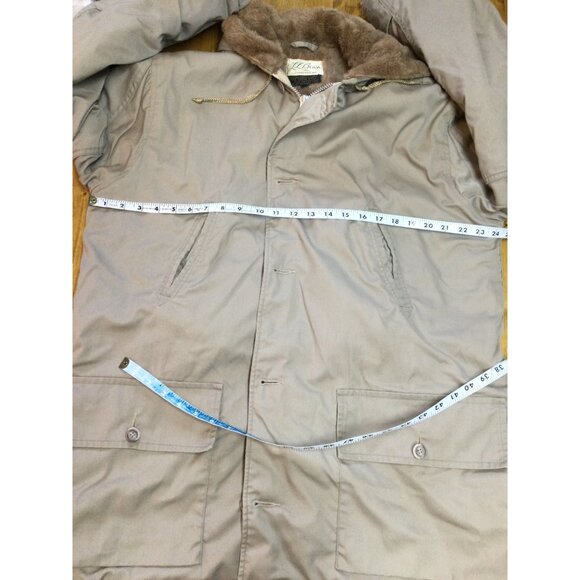 Vintage LL Bean Mens Fur Lined Parka Coat Size 44 Tan Chore Barn Work - Picture 5 of 12